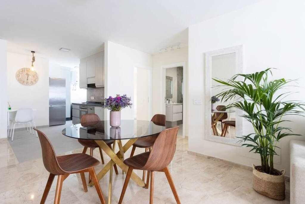 Appartement Sunnyland Martianez Valois